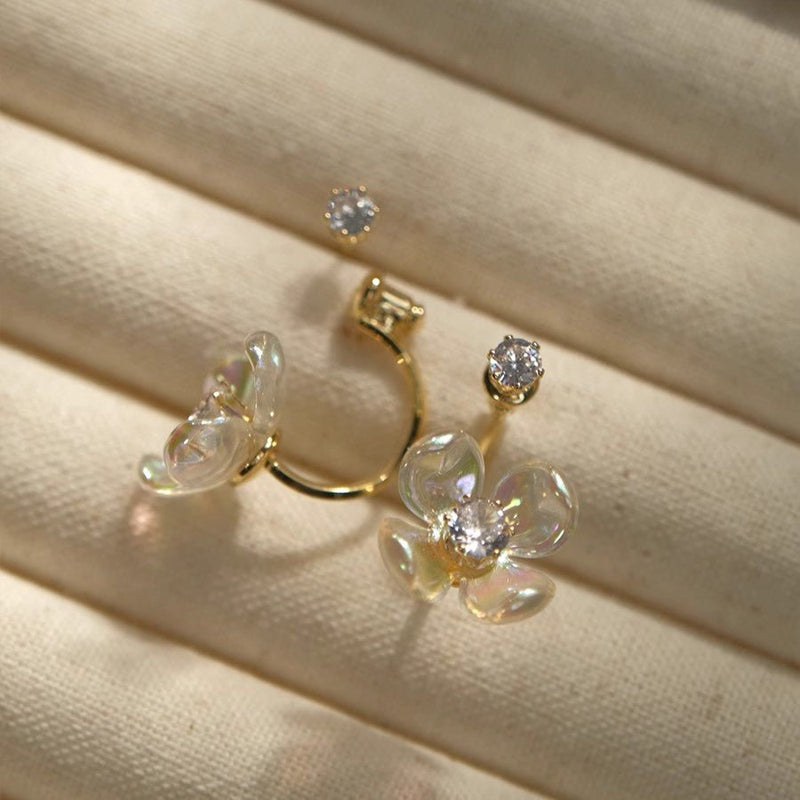 #crystalflowerearring# - #jewelryblossom##earrings##fairyearrings##weddingearrings##onecaratcrystalearrings#