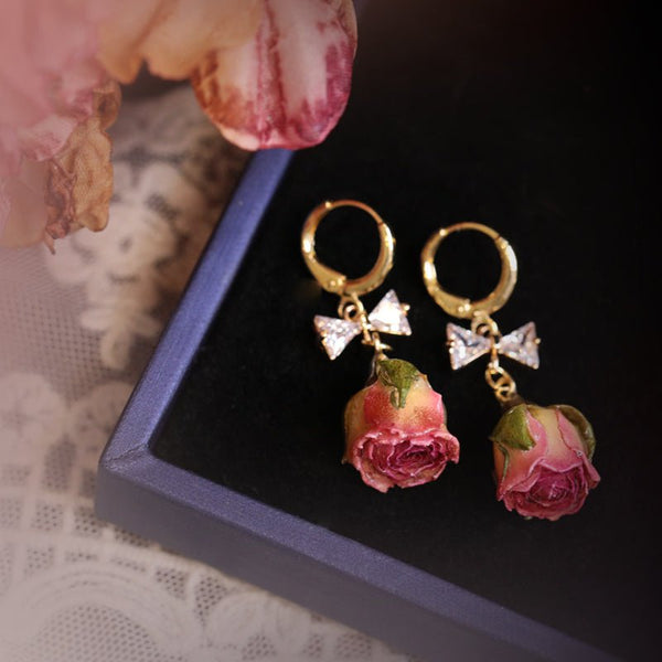 rose crystal earrings
wedding jewelry
real rose earrings
rose flower earrings
real flower jewelry
wedding rose earrigns