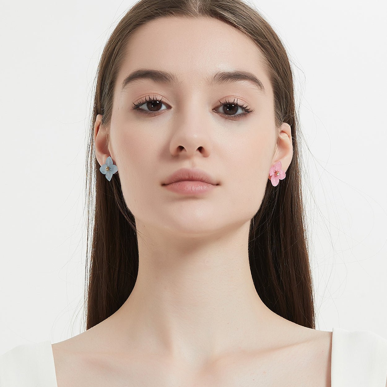 Hydrangea Garden Asymmetric Flower Studs (4 - pc set)HAIRJewelryBlossomuniqueflowerearringsgiftforhermothergiftdaughtergiftbirthdaygiftanniversarygift