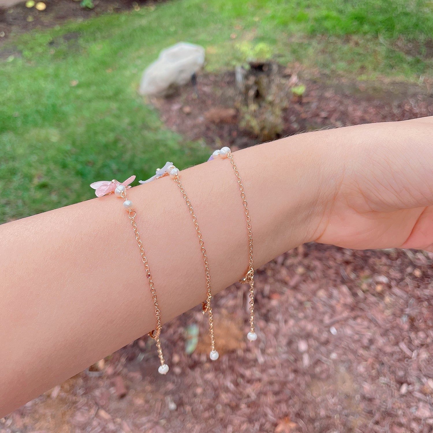 Miss Hydrangea Pearl Bracelet (Stackable)BraceletJewelryBlossomuniqueflowerearringsgiftforhermothergiftdaughtergiftbirthdaygiftanniversarygift