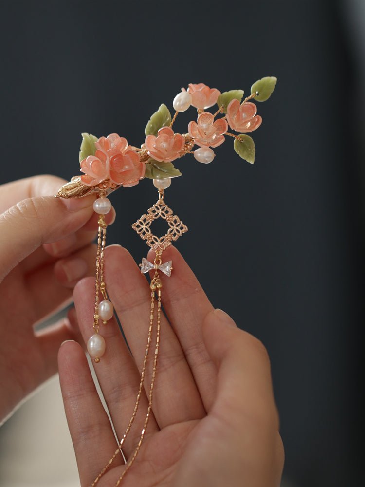 Peach Camellia Flower Hair ClipHair ClipsJewelryBlossomuniqueflowerearringsgiftforhermothergiftdaughtergiftbirthdaygiftanniversarygift