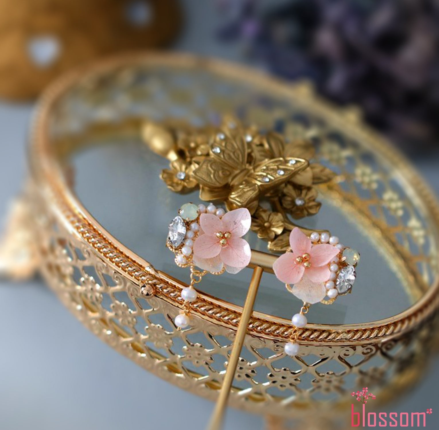 Pink Hydrangea Gemstone EarringsEarringsJewelryBlossomuniqueflowerearringsgiftforhermothergiftdaughtergiftbirthdaygiftanniversarygift