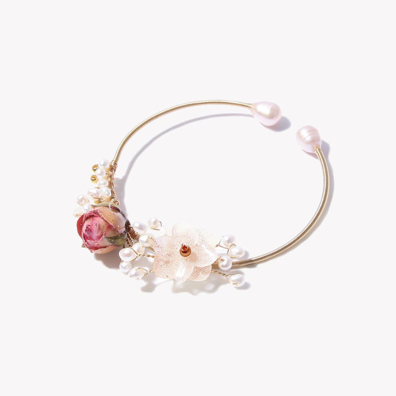 Pink Rosebud White Hydrangea Flowers Bracelet