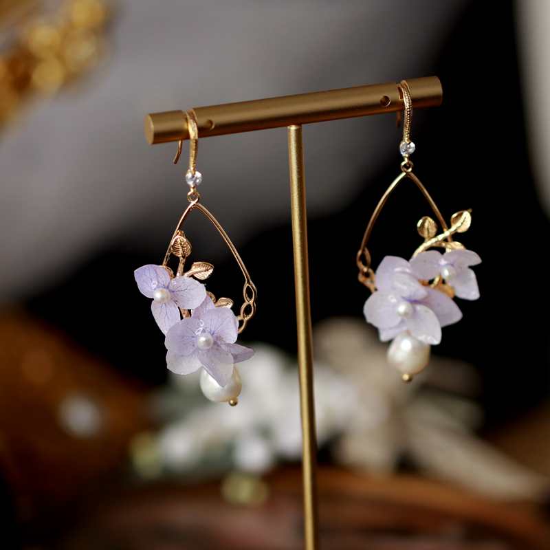 Tiana Purple Hydrangea Drop Earrings